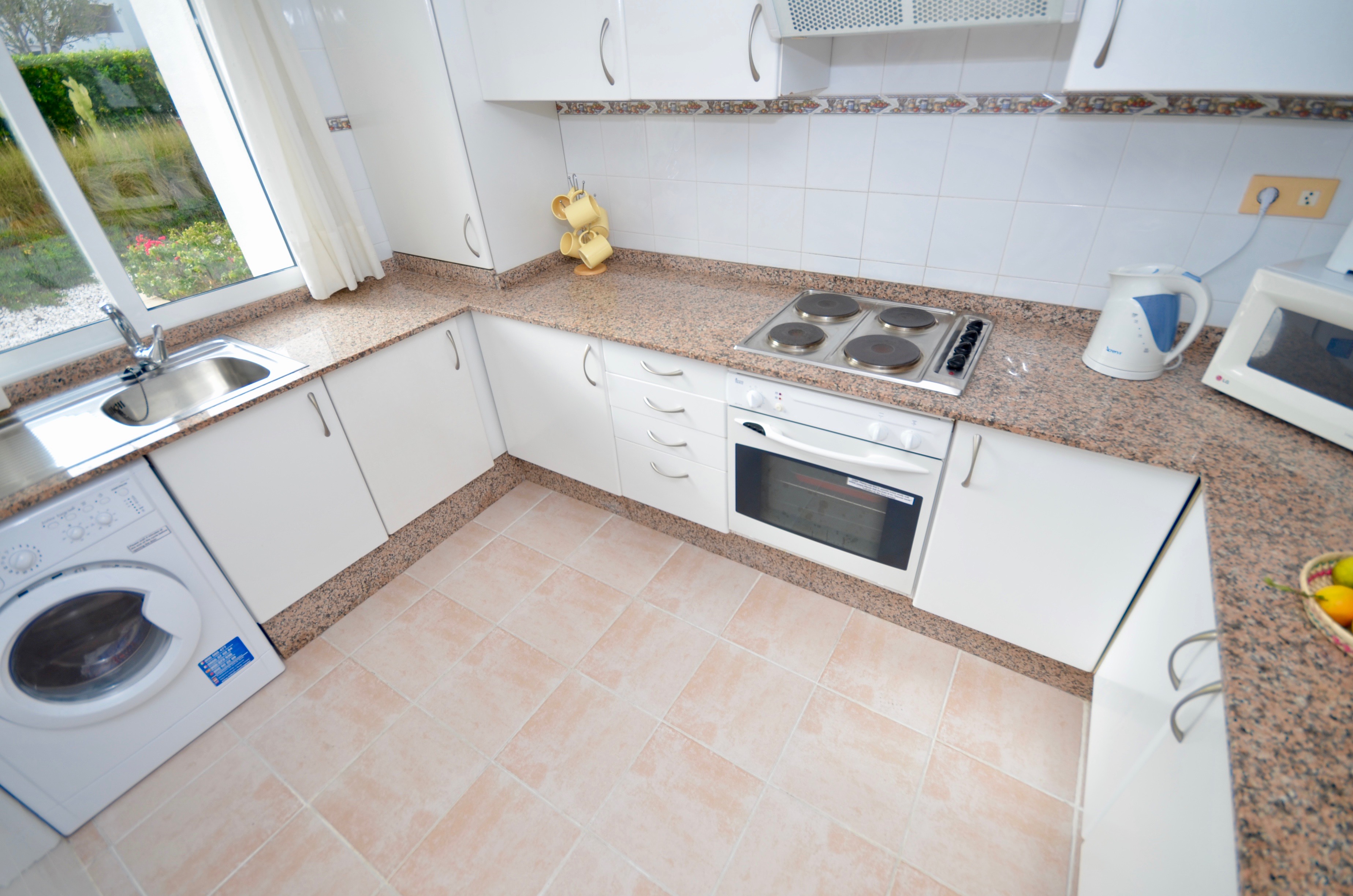 Bellaluz Apartment - Image 3