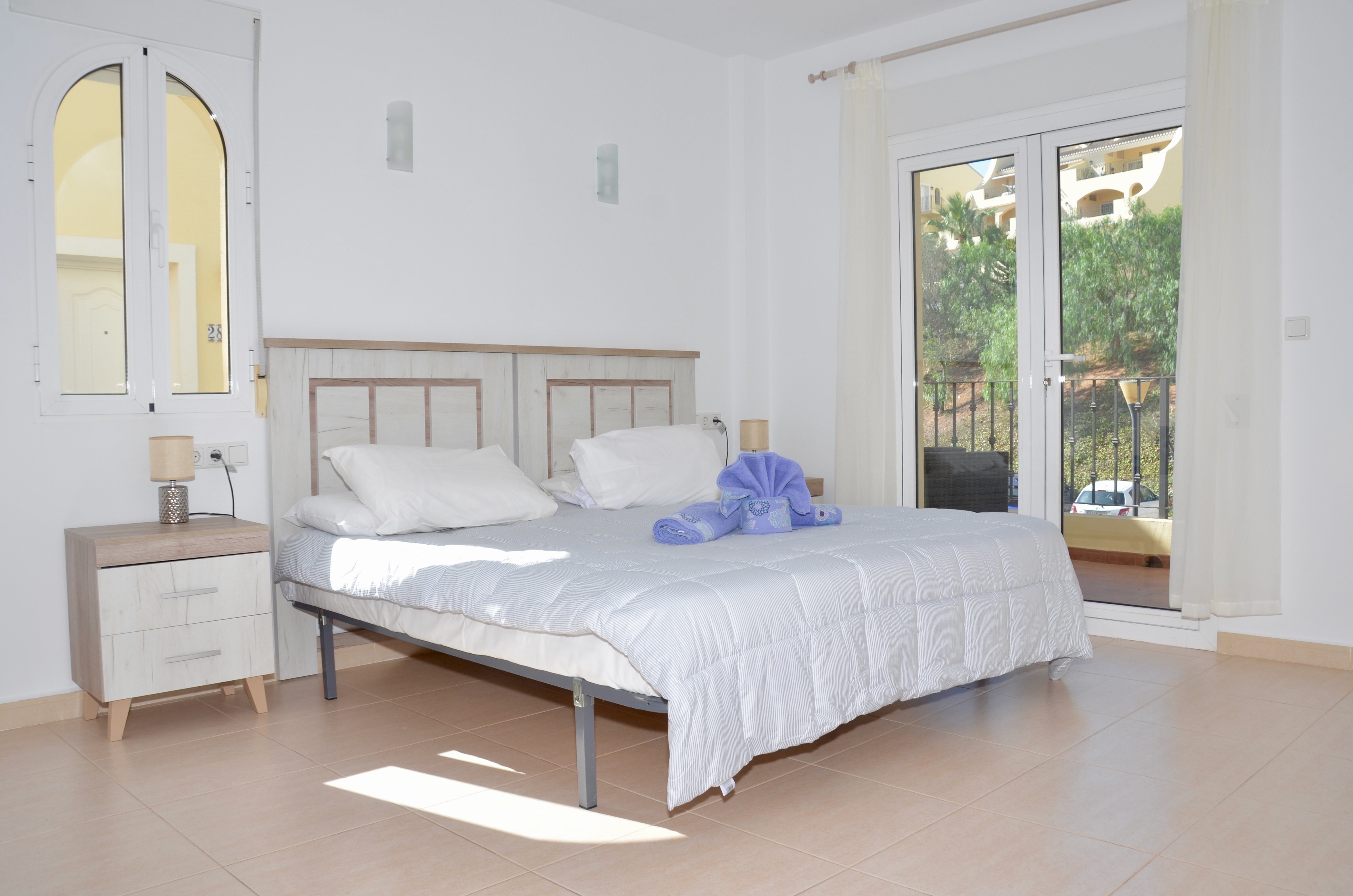 Los Olivos Penthouse Apartment - Image 4