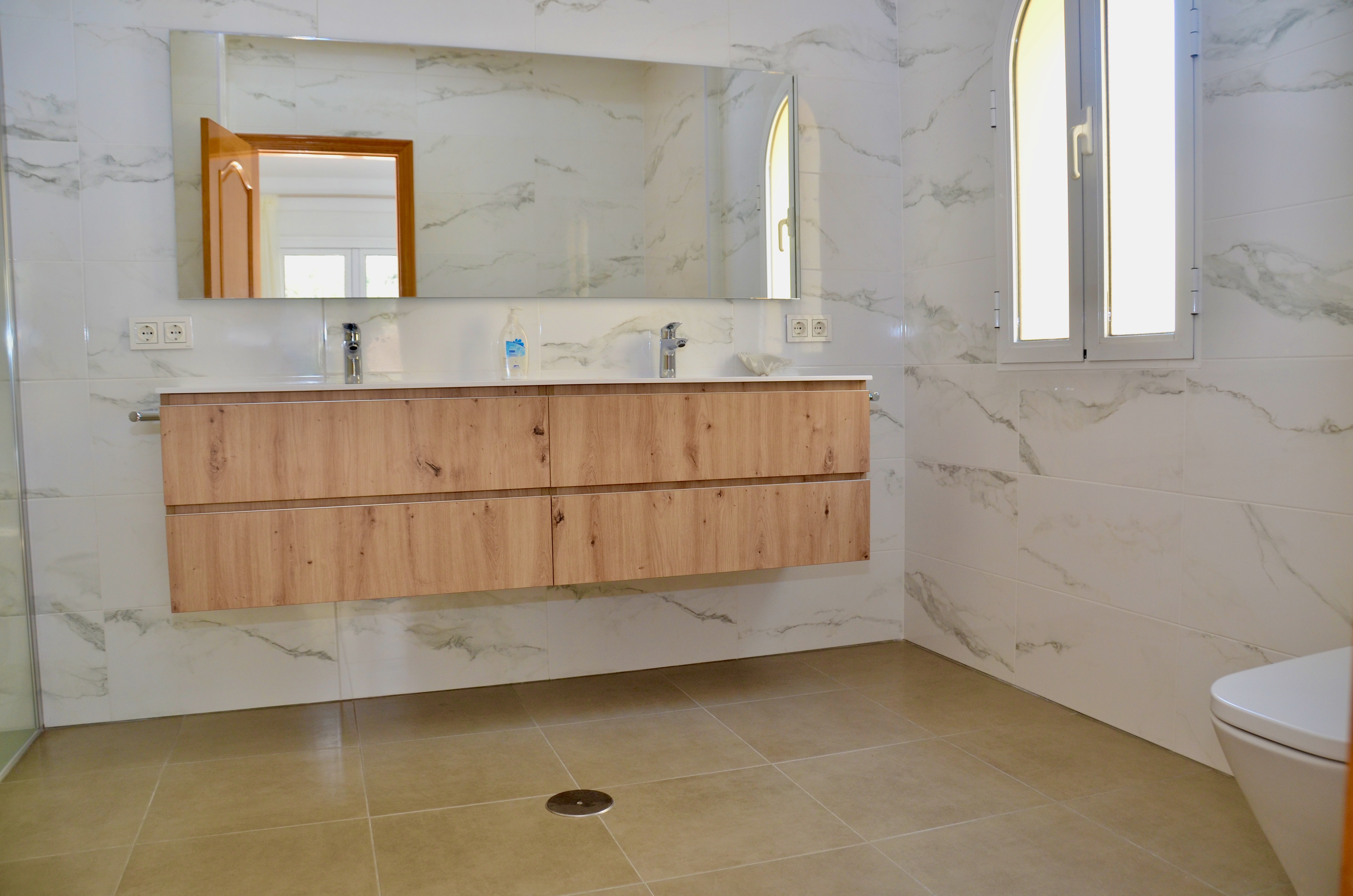 Los Olivos Penthouse Apartment - Image 5